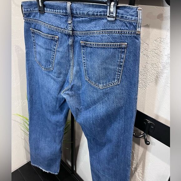 Old Navy regular standard medium wash jeans size 34/30 - Picture 9 of 12